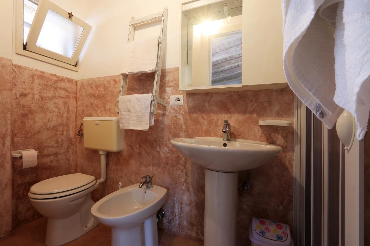 Allu Ruvezzu Bed & Breakfast *